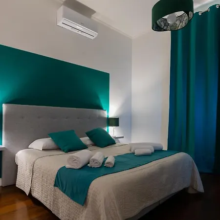 Shine House Roma