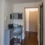 게스트하우스 Shine House 4*