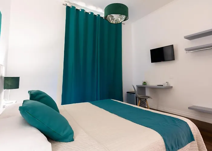 Shine House Affittacamere Roma